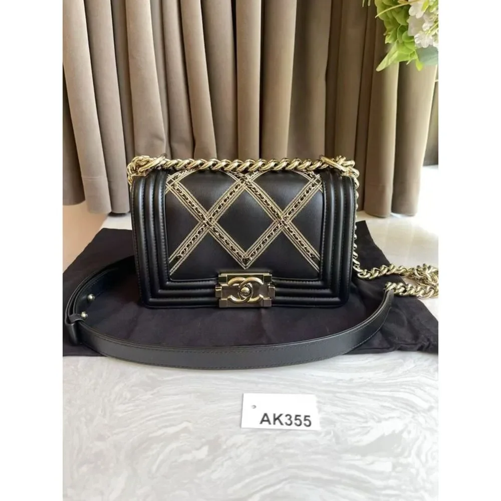 Chanel Women Pre-Loved Bag Very Good Condition